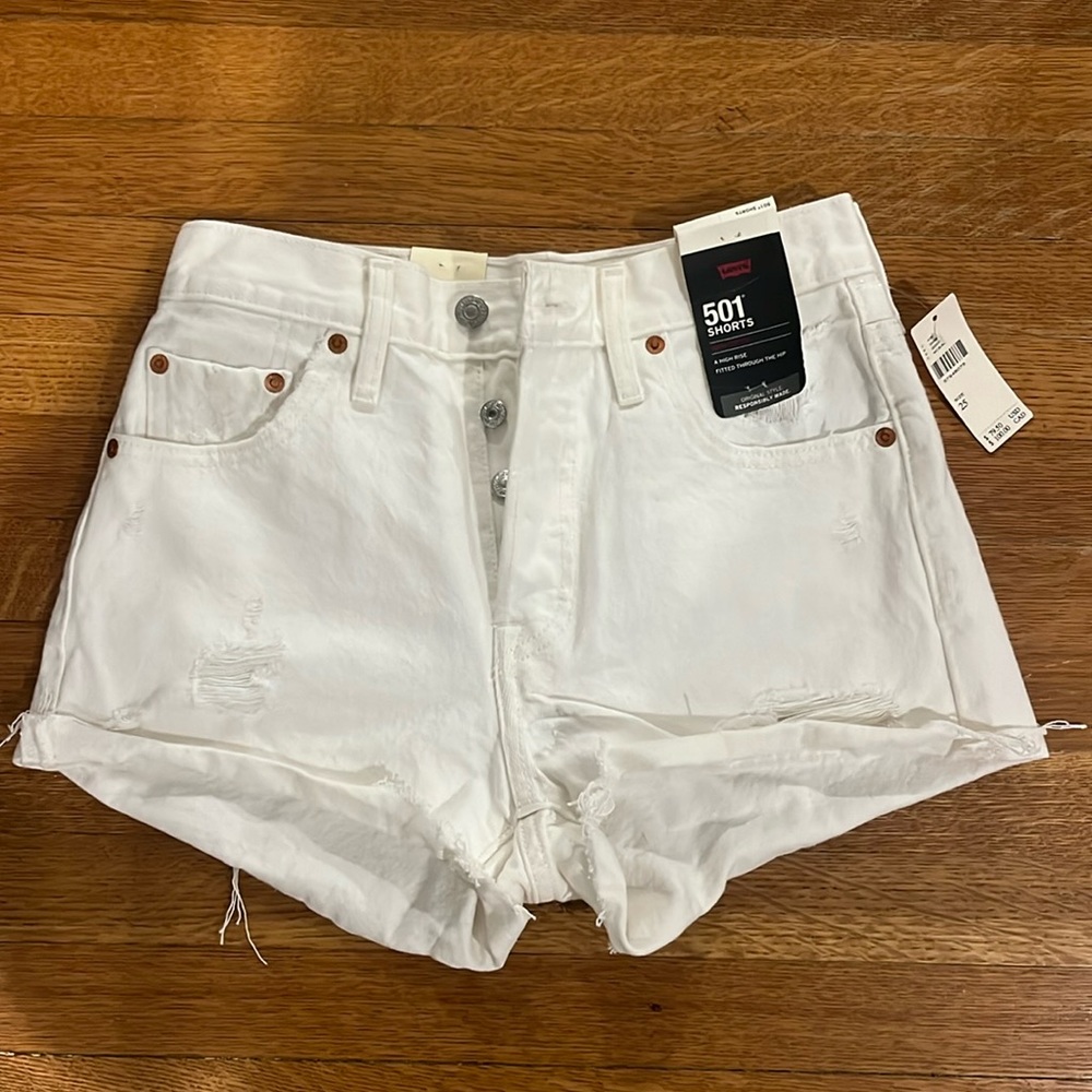Size 25 Levi’s 501 Shorts